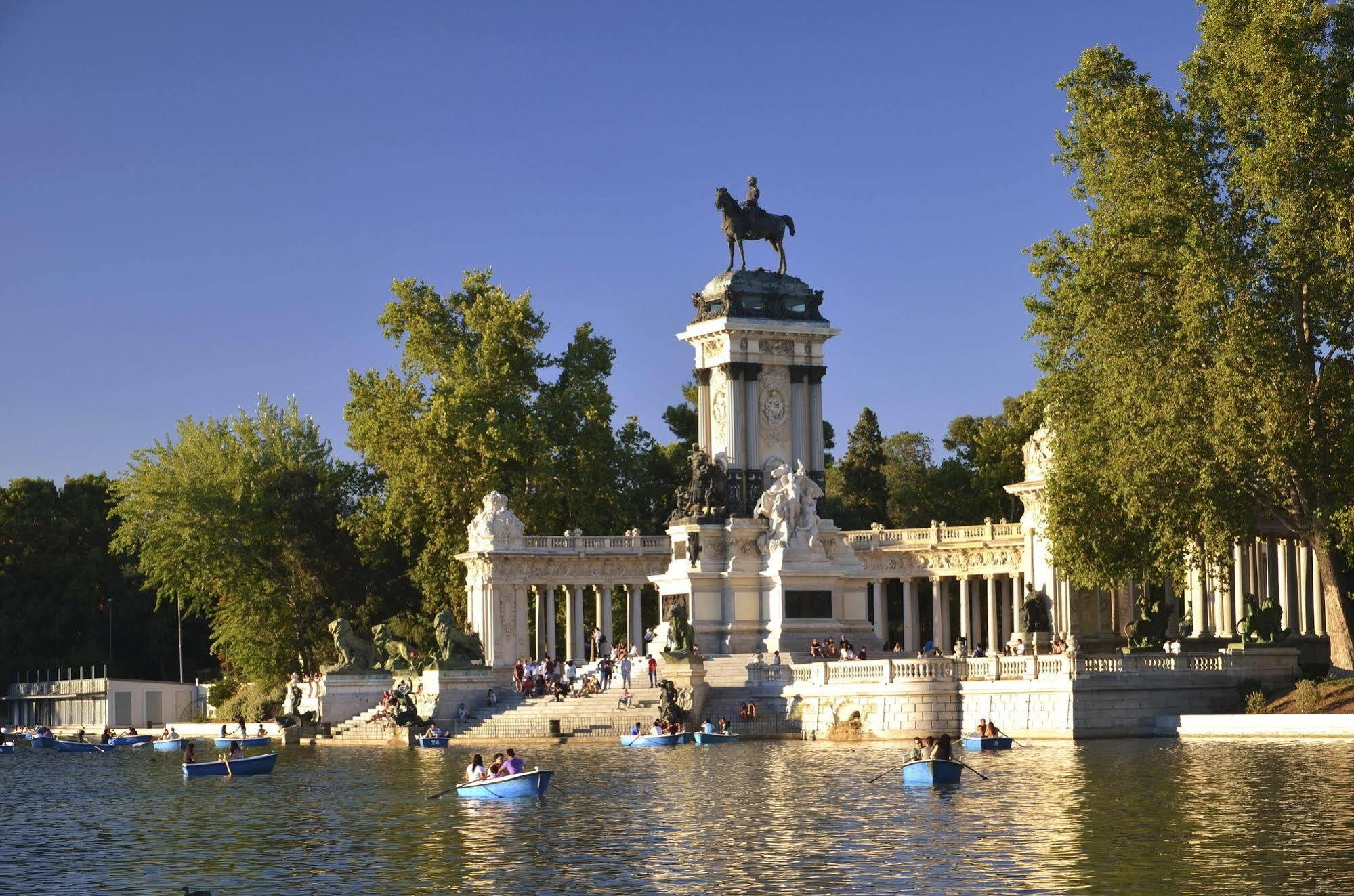 Radisson Blu Hotel, Madrid Prado Luaran gambar